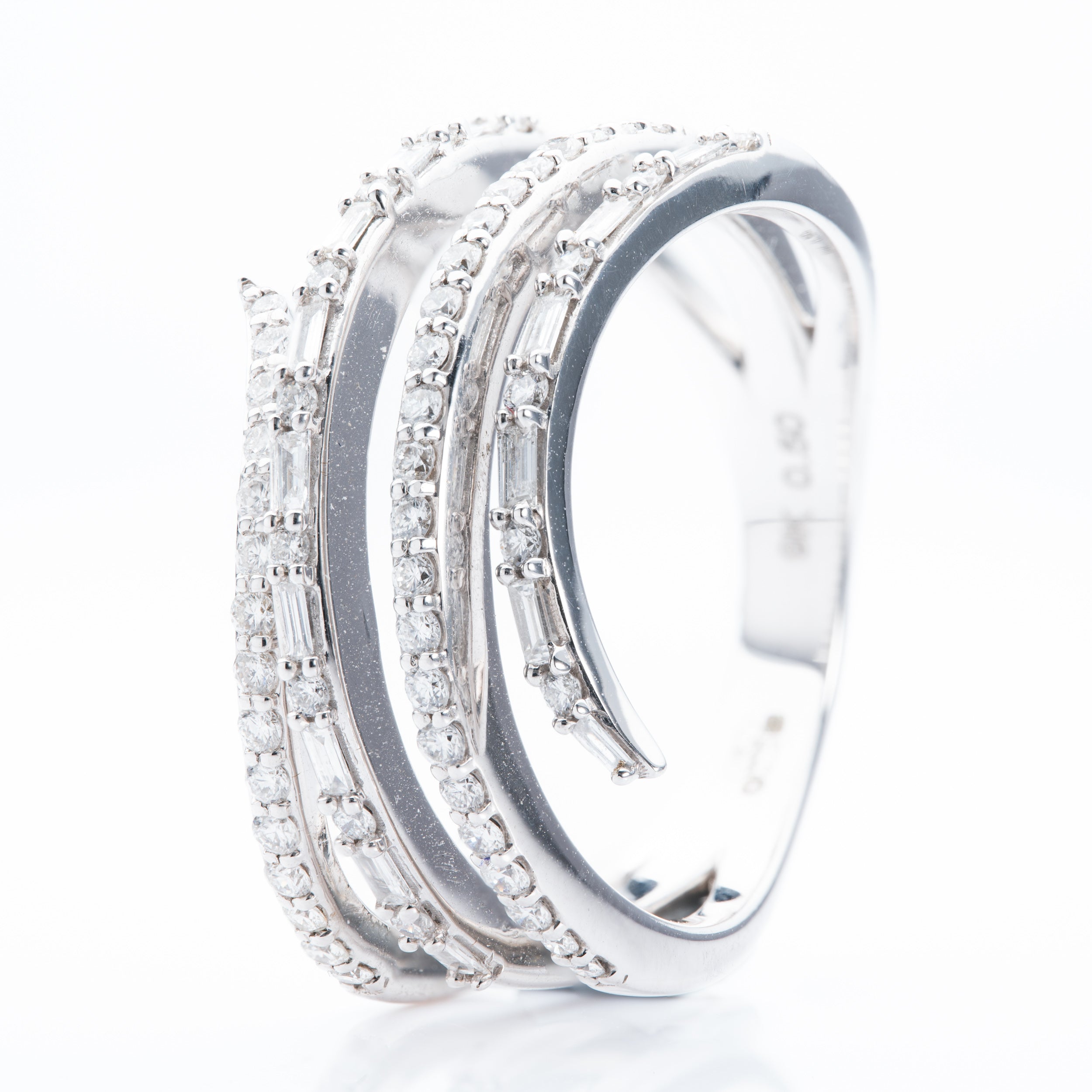 9ct White Gold Diamond 4 Row Wrap Around Ring