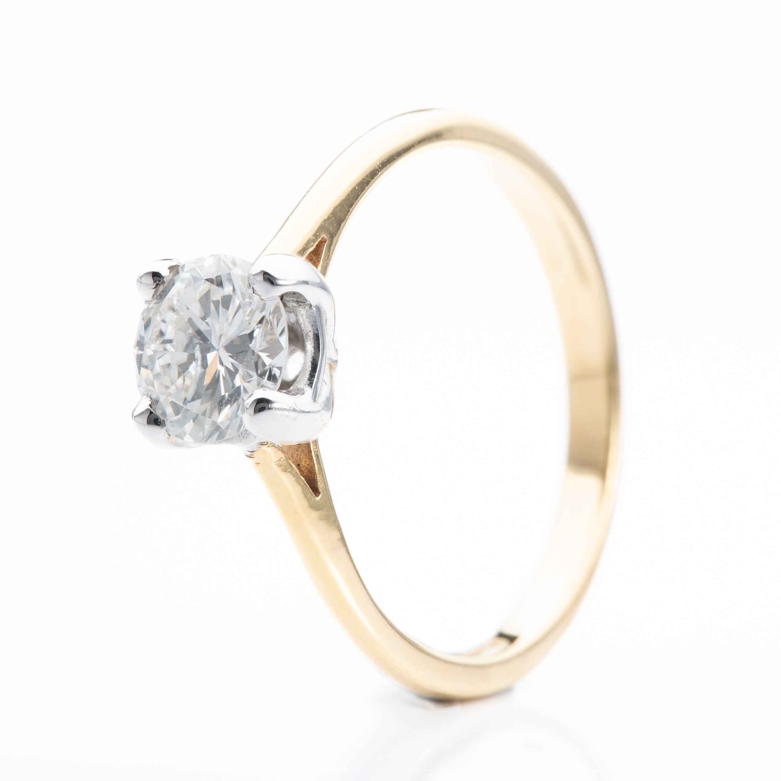18ct Yellow Gold & White Gold Brilliant Cut Diamond Solitaire Ring