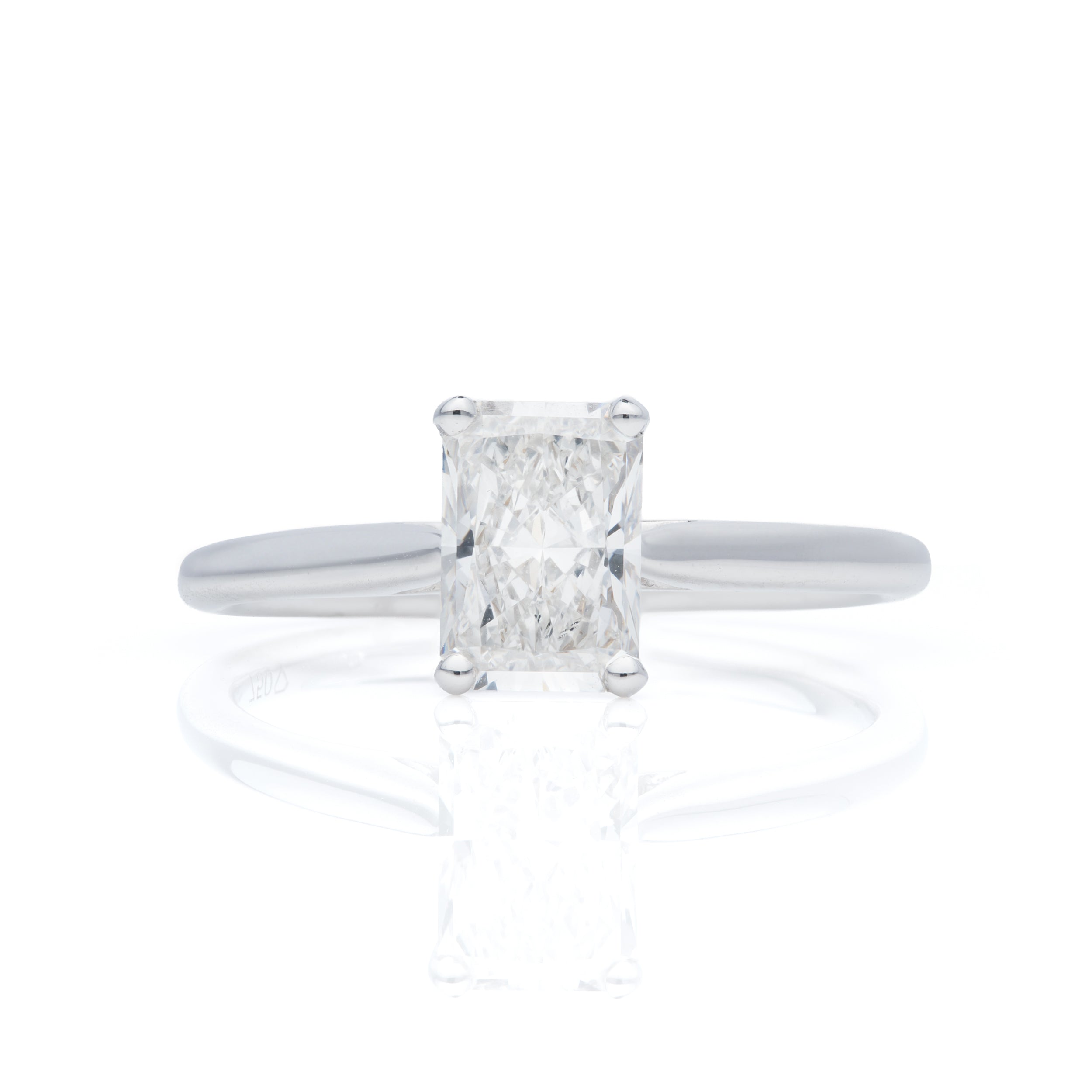 18ct White Gold Radiant Cut Lab Grown Diamond Solitaire Ring