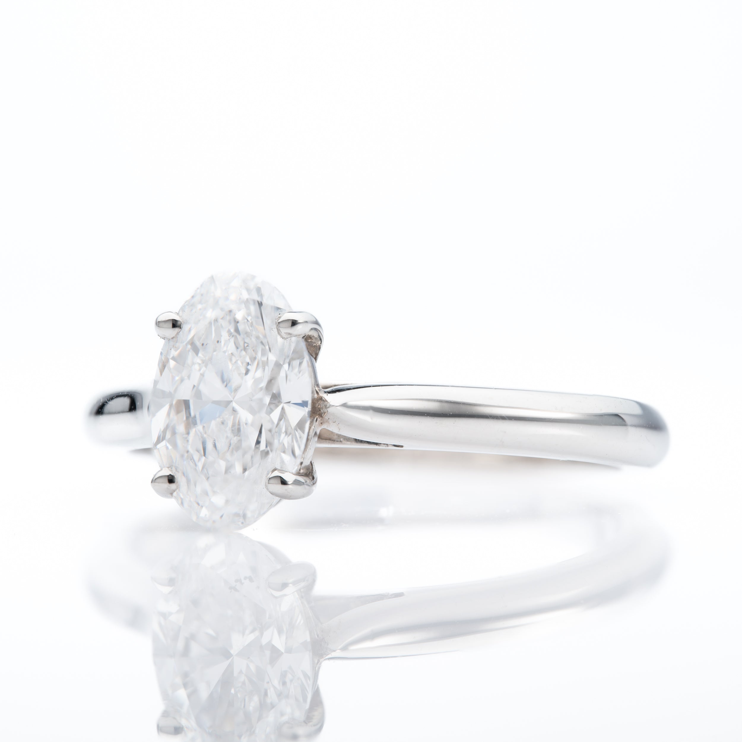Platinum 1.00ct Oval Cut Diamond Solitaire Ring