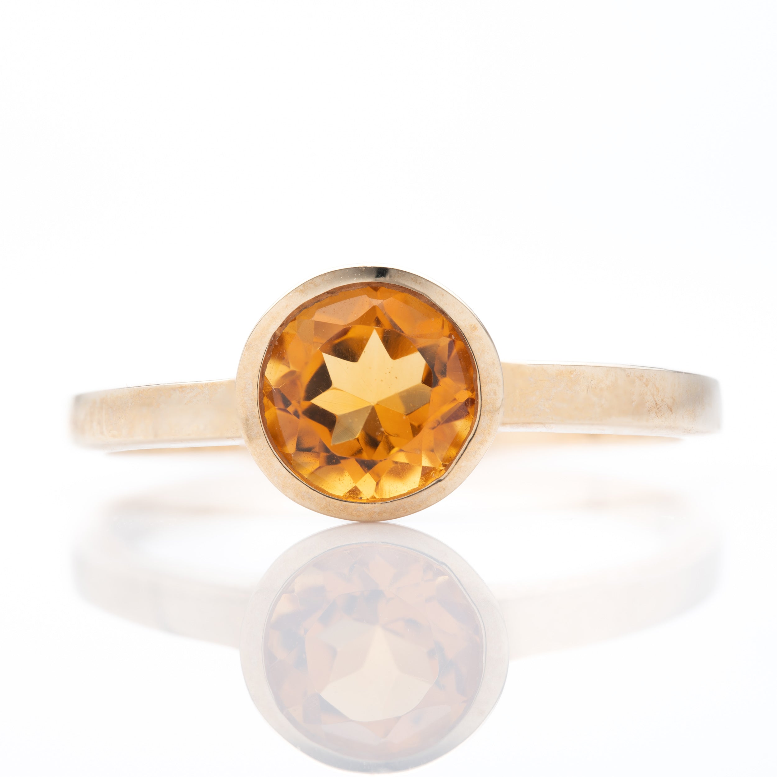 9ct Yellow Gold Round Cut Citrine Bezel Set Ring