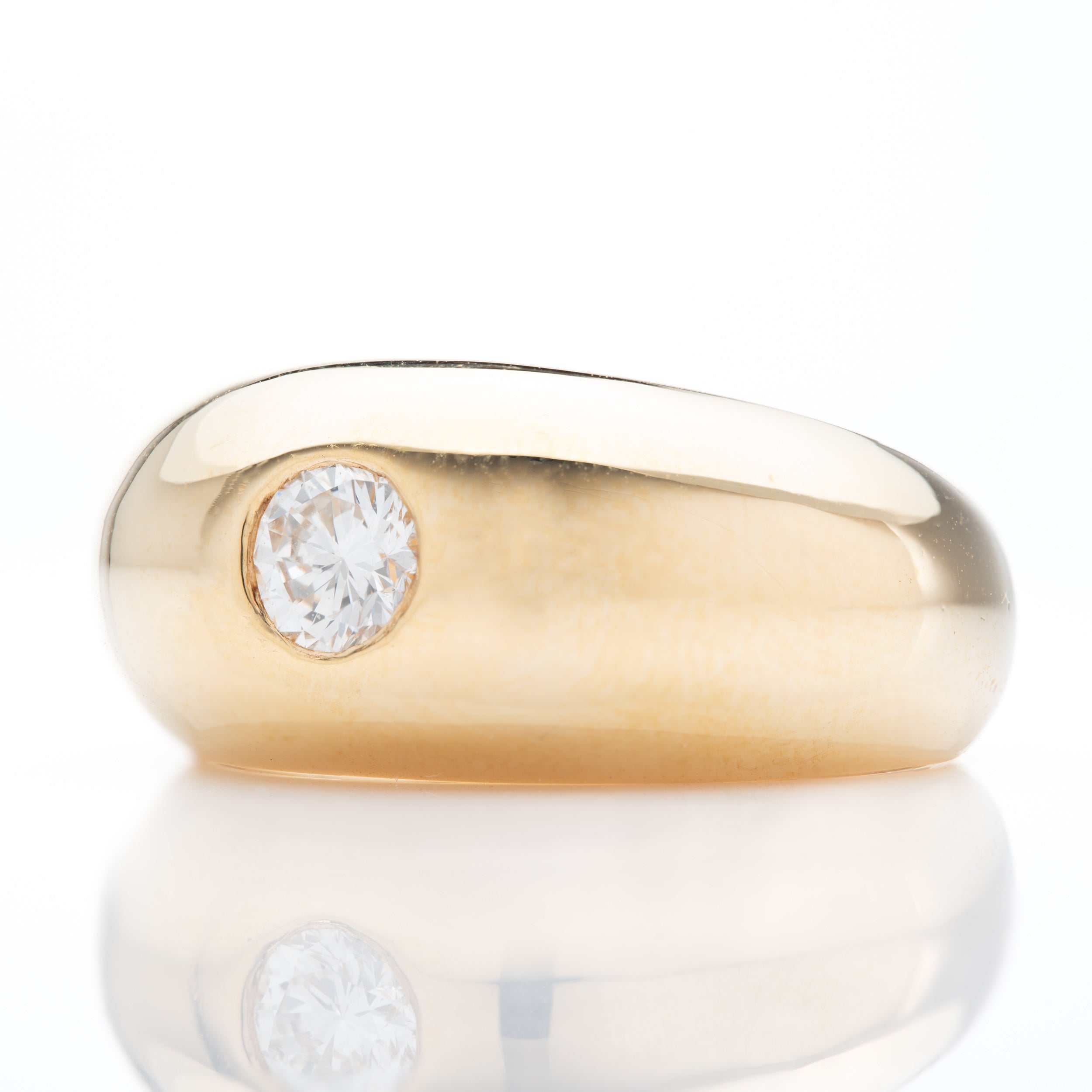 18ct Yellow Gold Round Brilliant Cut Diamond Solitaire Band