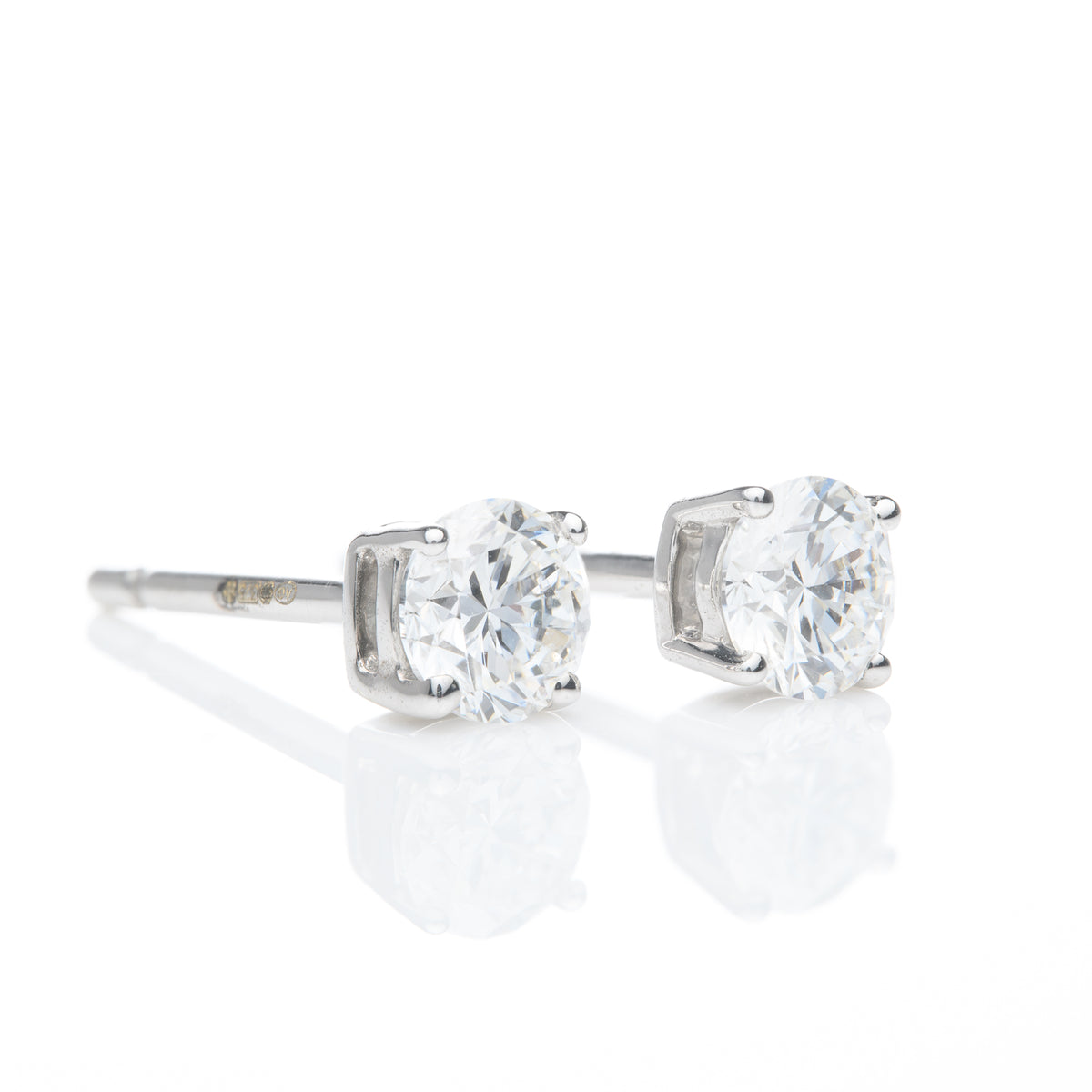 9ct White Gold Claw Set Lab Grown Diamond Stud Earrings (0.50ct)