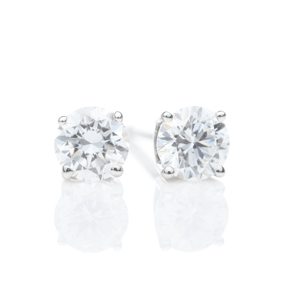 9ct White Gold Claw Set Lab Grown Diamond Stud Earrings (0.50ct)