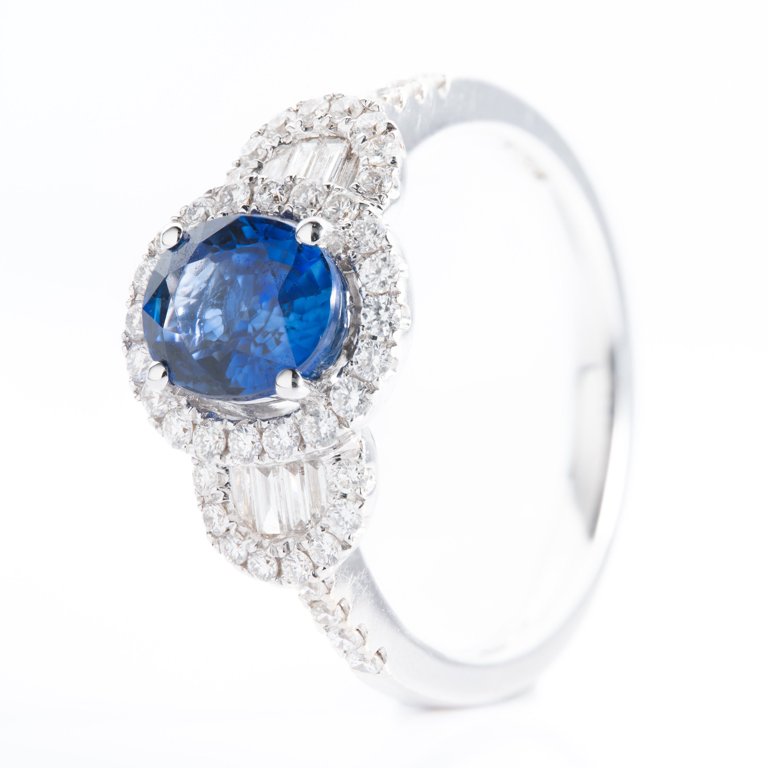 18ct White Gold Sapphire & Diamond Triple Cluster Ring