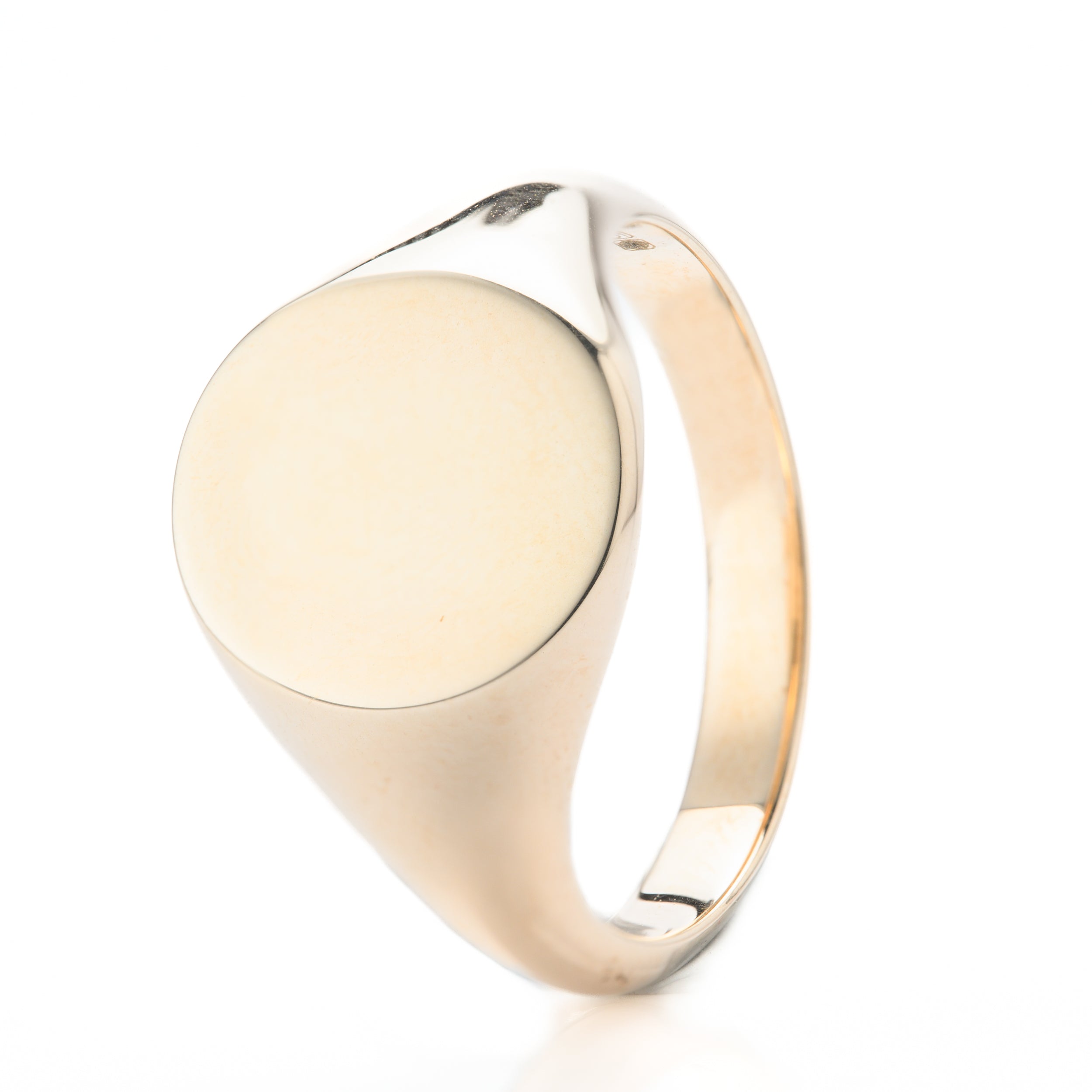 9ct Yellow Gold Signet Ring with 12x10mm Oval Head