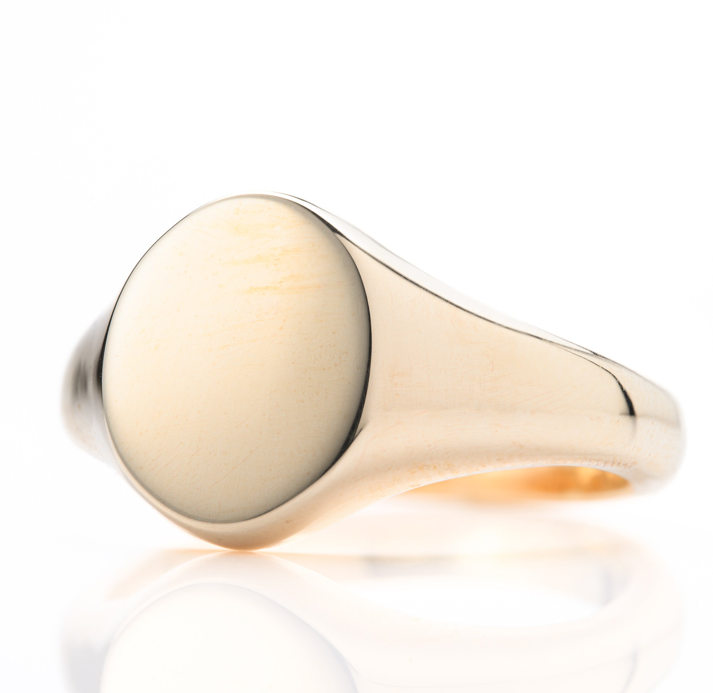 9ct Yellow Gold Signet Ring with 13x11mm Oval Head