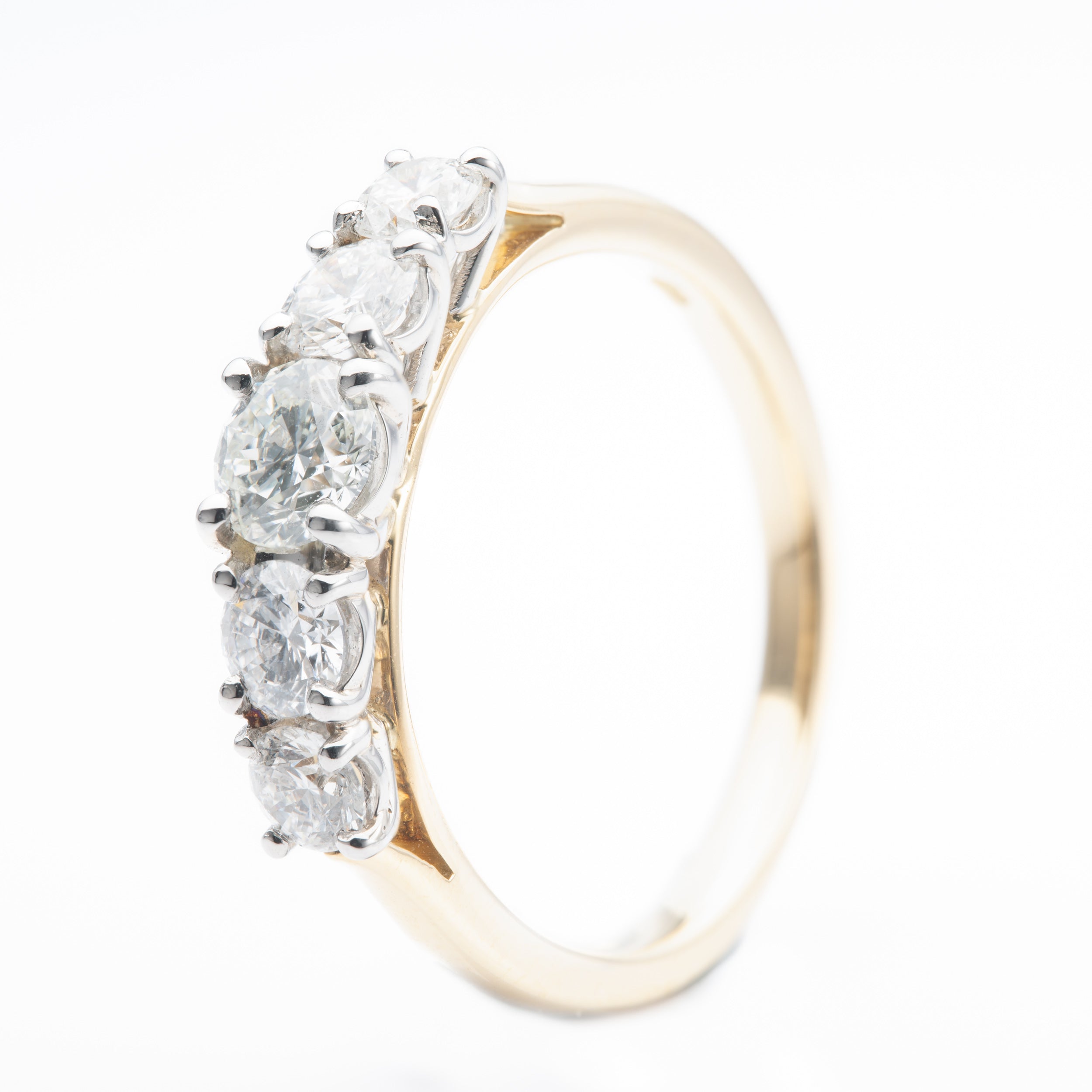 18ct Yellow Gold Brilliant Cut Diamond 5 Stone Ring