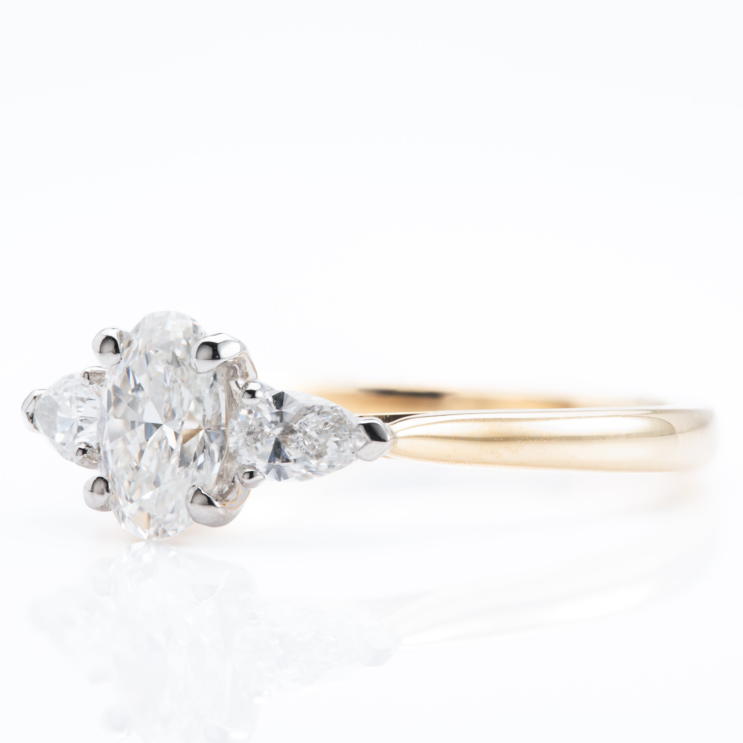 18ct Gold Diamond Certified Trilogy Ring