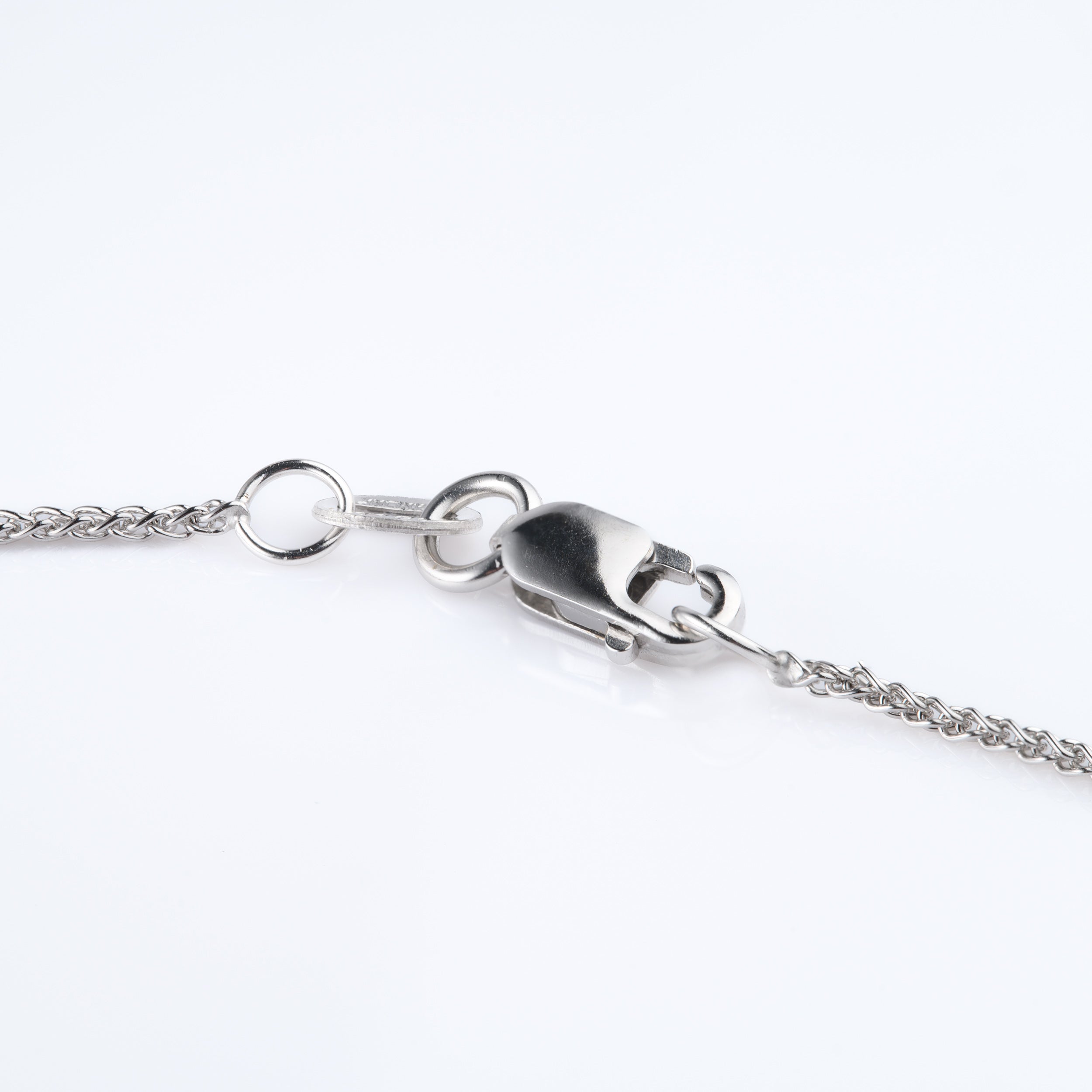 18ct White Gold Diamond and Sapphire Necklace and Chain