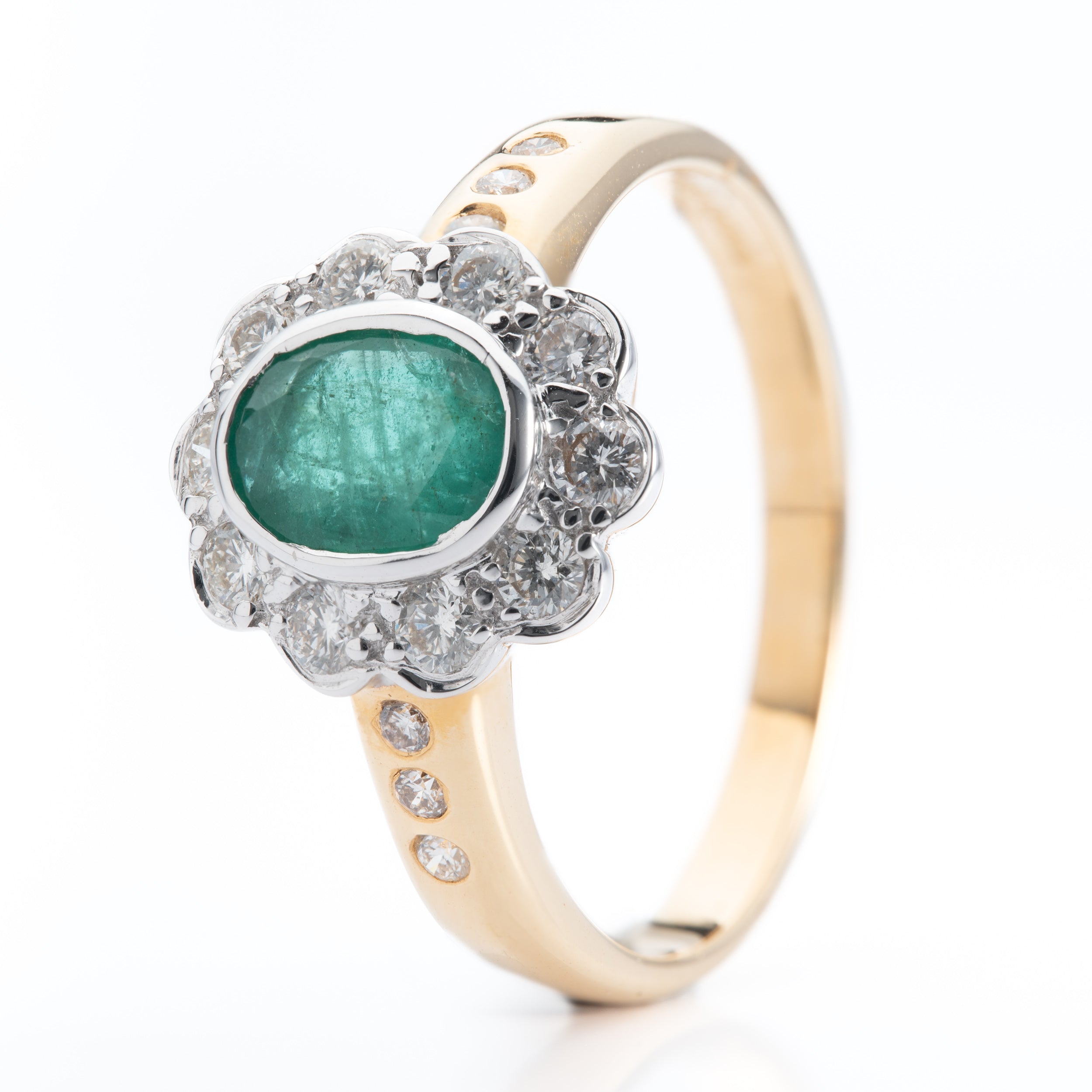 18ct Gold Oval Cut Emerald & Diamond Cluster Ring
