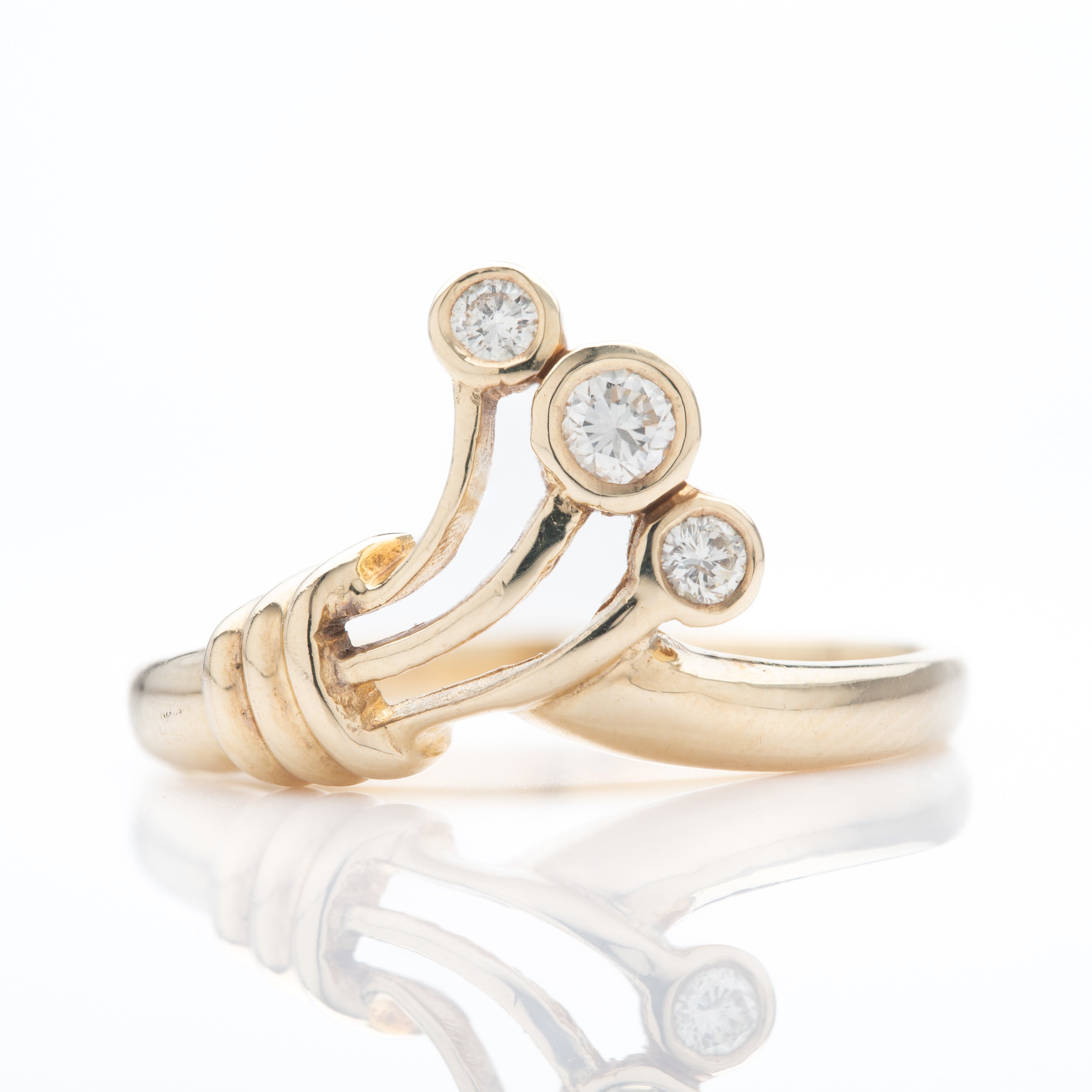 9ct Yellow Gold Crossover Diamond Spray Ring