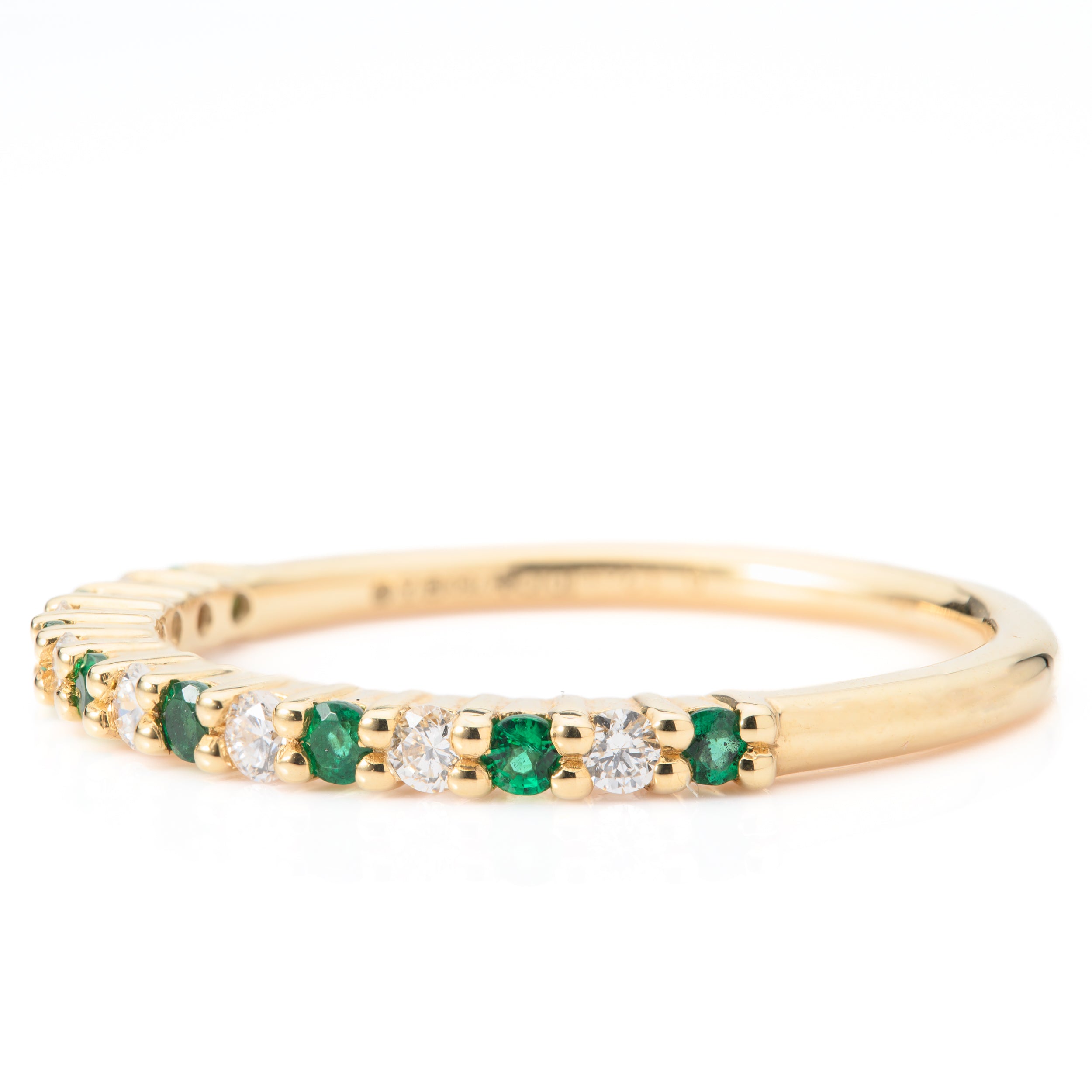18ct Gold Round Cut Emerald and Round Brilliant Cut Diamond Half Eternity Ring