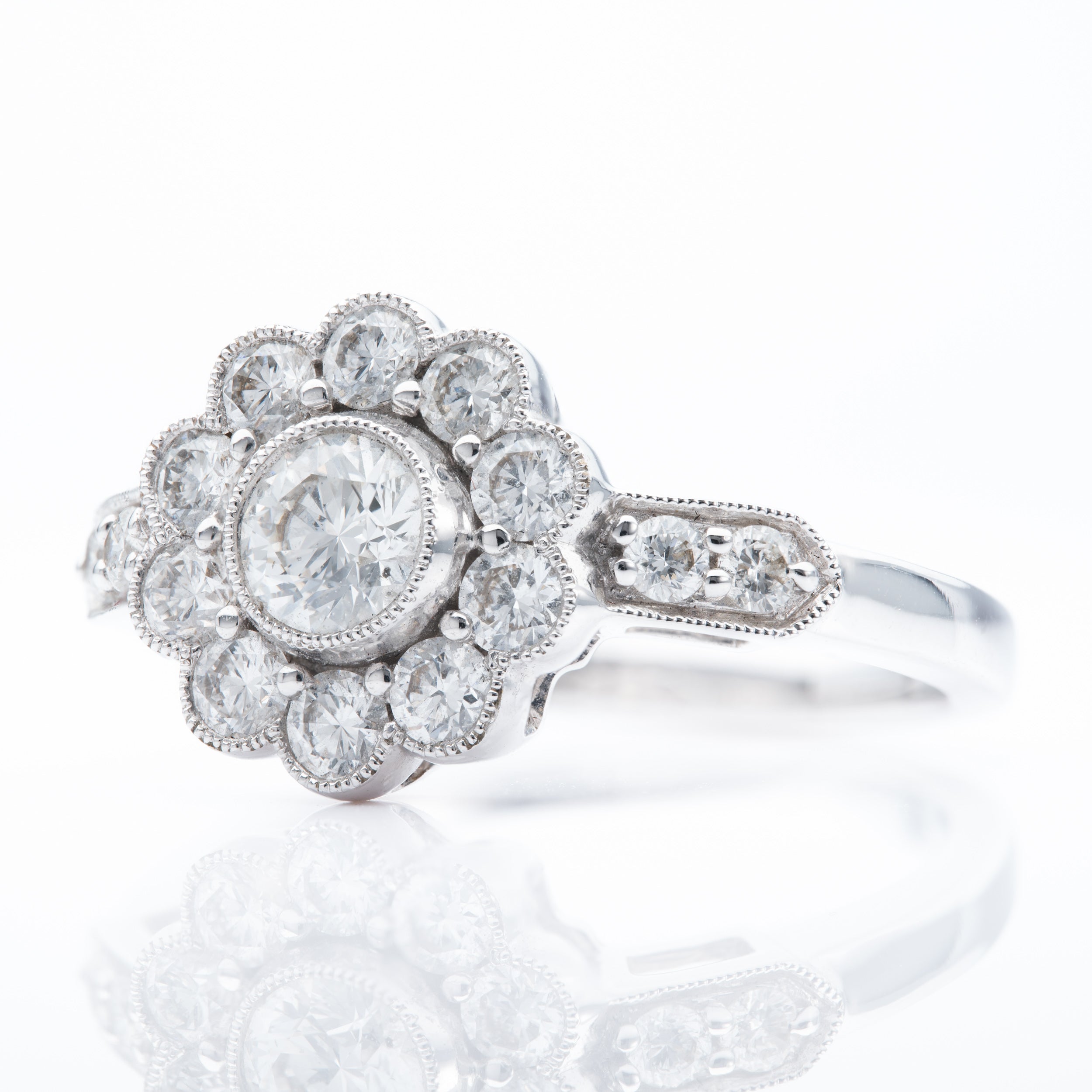 18ct White Gold Floral Diamond Cluster Ring