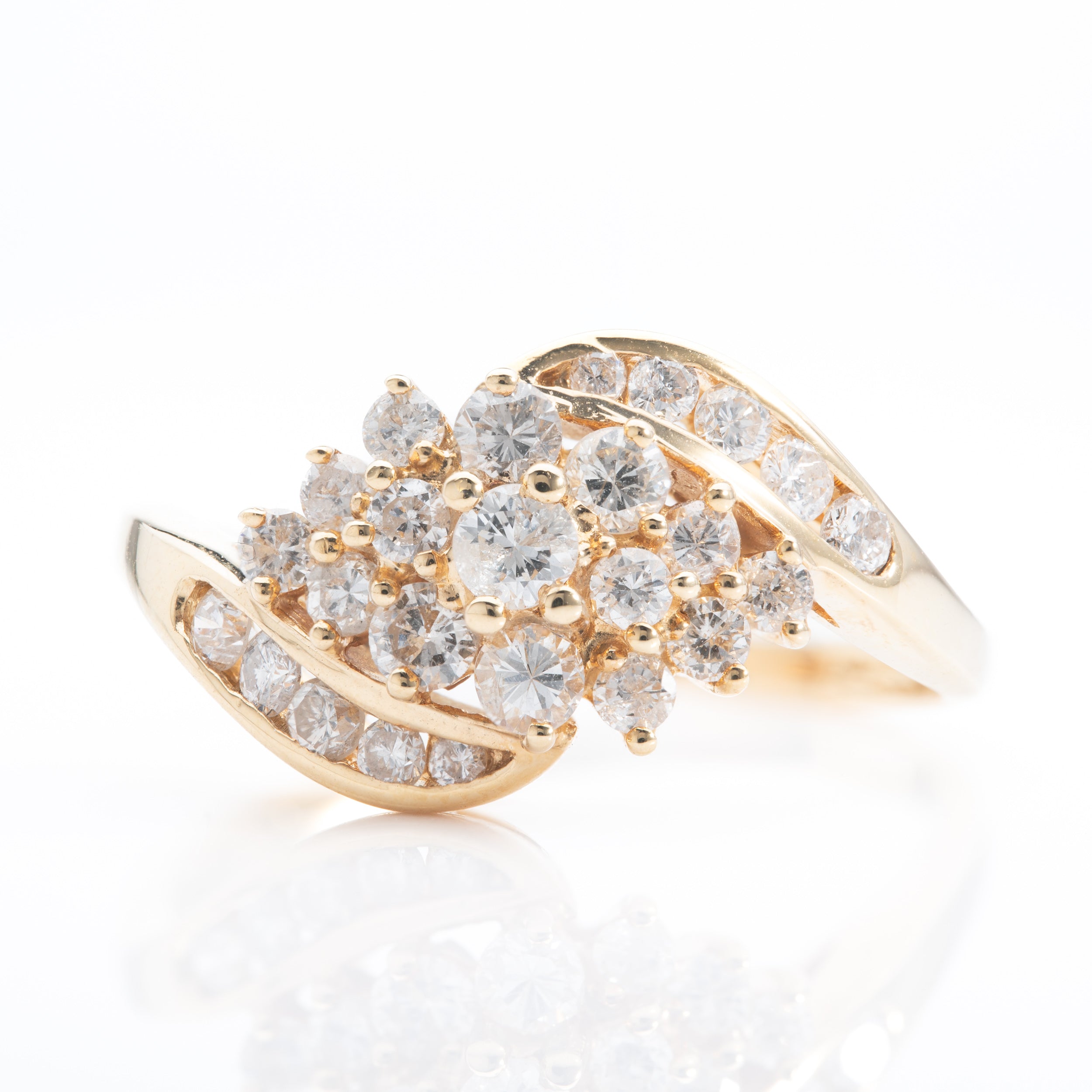 18ct Yellow Gold Diamond Set Twist Cluster Ring