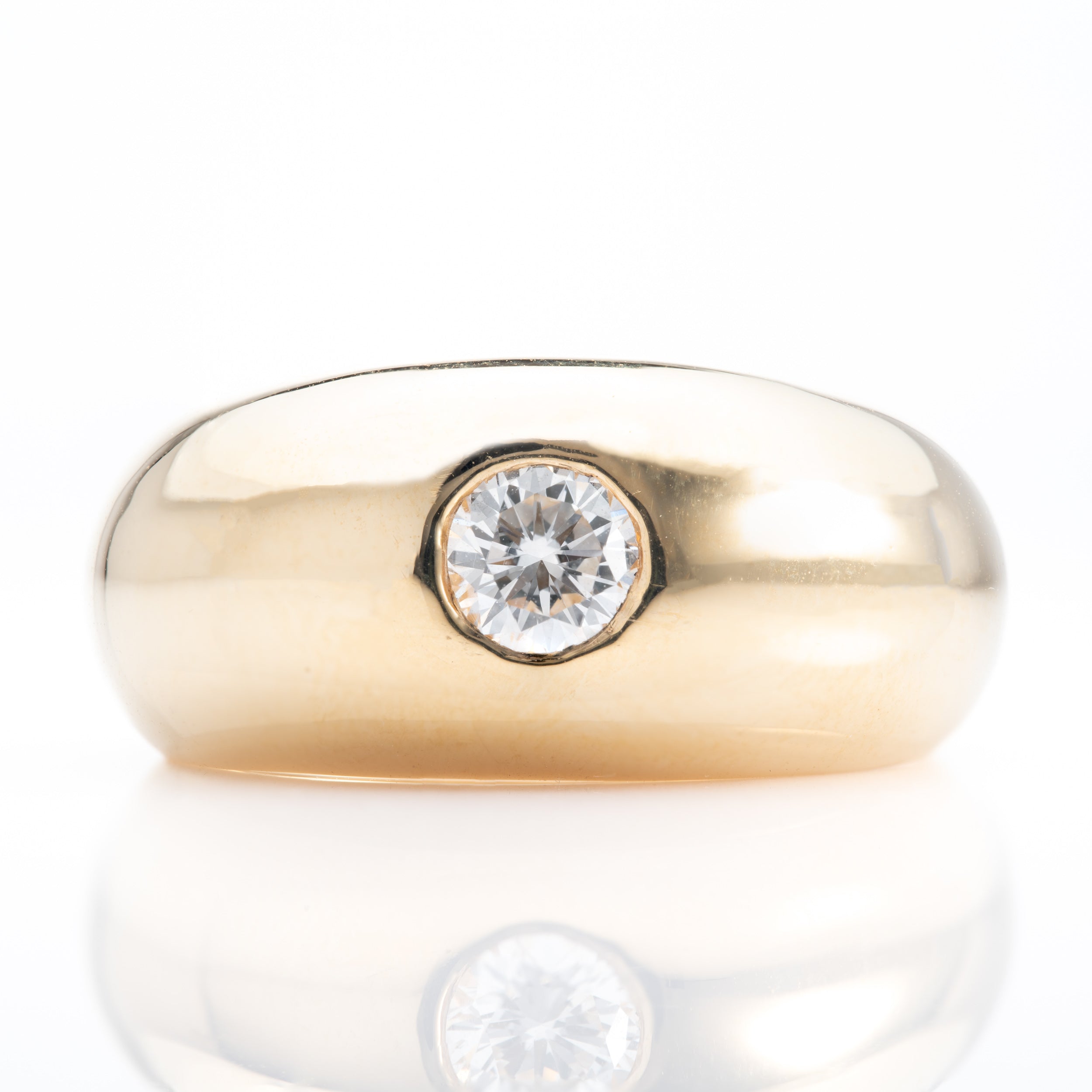 18ct Yellow Gold Round Brilliant Cut Diamond Solitaire Band