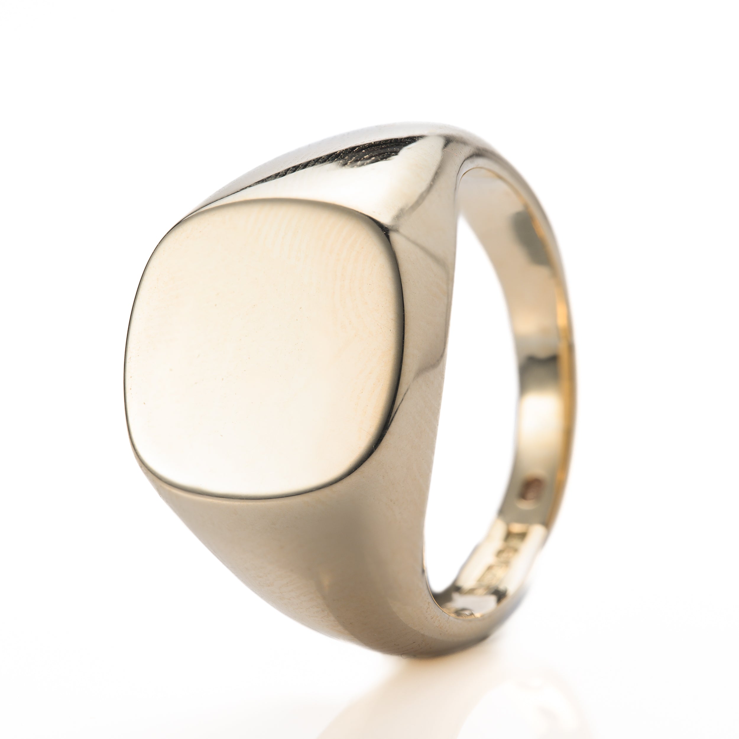 Pre-Owned 9ct Yellow Gold Cushion Signet Ring with 14x13mm Head