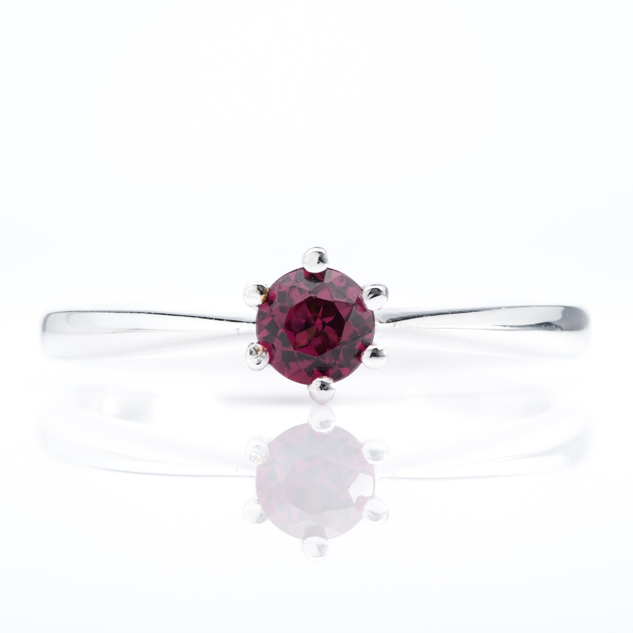 9ct White Gold Pink Garnet Set Ring