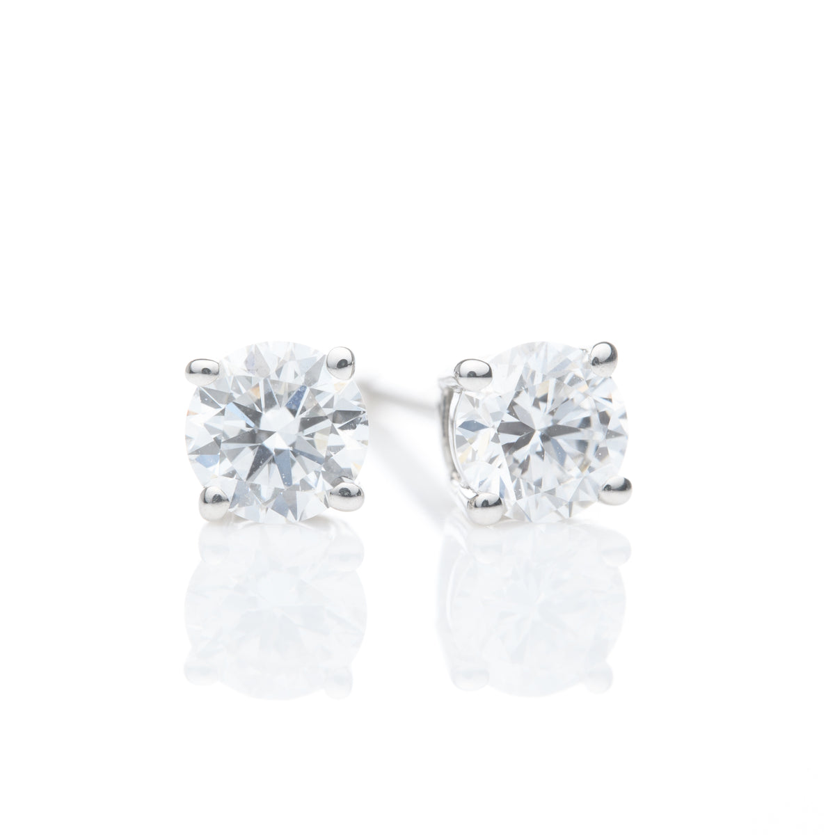9ct White Gold Claw Set Lab Grown Diamond Stud Earrings (0.30ct)