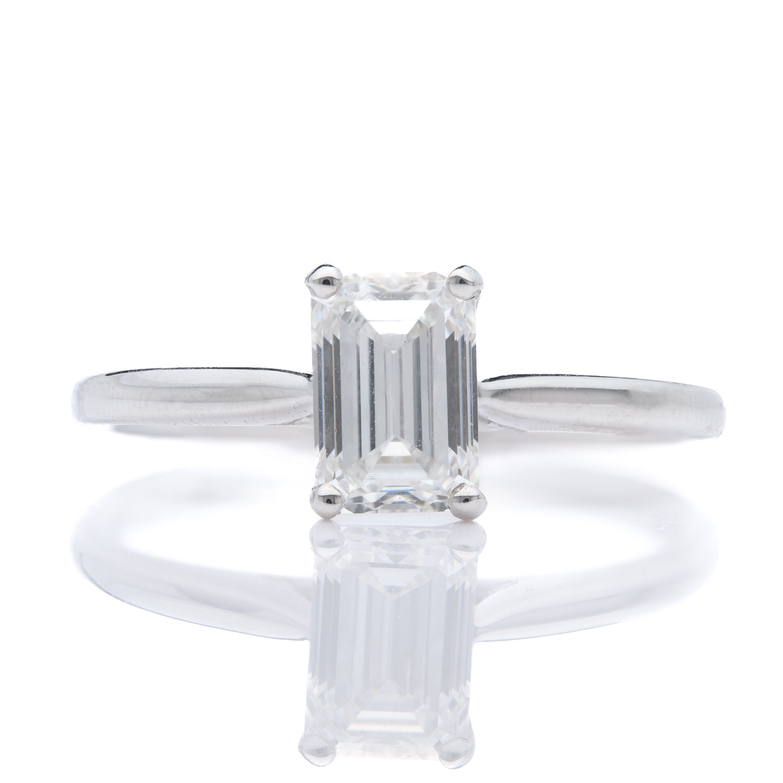 18ct White Gold Emerald Cut Lab Grown Diamond Solitaire Ring (1.00ct)